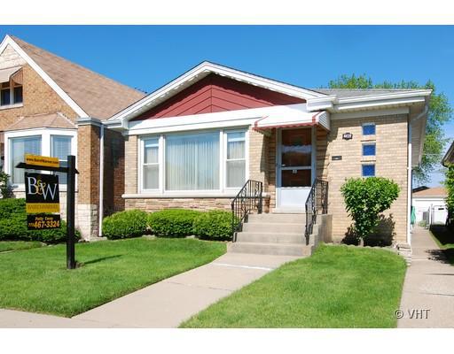 4439 N Narragansett Ave., Chicago, IL 60630