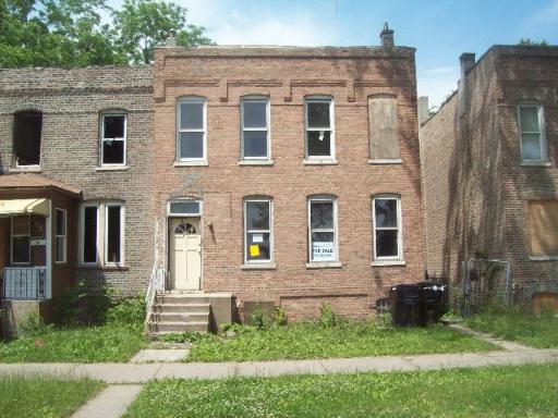 10722 S Langley Ave., Chicago, IL 60628