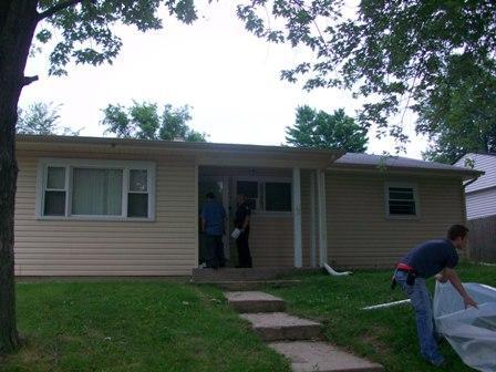 21 Birch St., Carpentersville, IL 60110