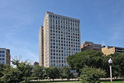 910 S Michigan Ave. #404, Chicago, IL 60605