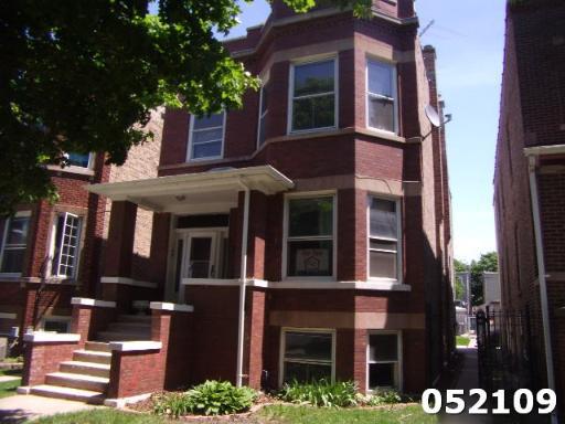 2305 S 61st Ct., Cicero, IL 60804