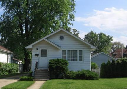 1719 Wicke Ave., Des Plaines, IL 60018