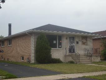 492 164th St., Calumet City, IL 60409
