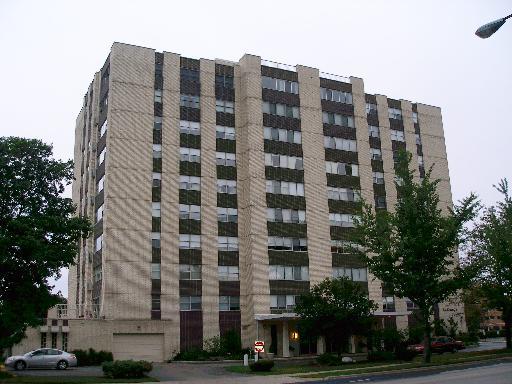 141 N La Grange Rd. #1003, La Grange, IL 60525