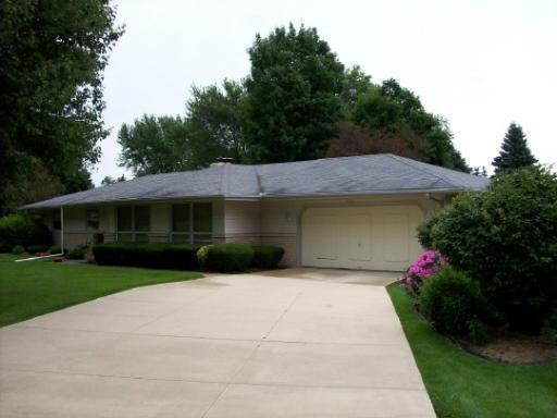 5631 Dorchester Dr., Rockford, IL 61108