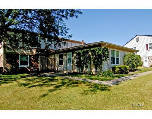 1137 Hampton Harbor, Schaumburg, IL 60193