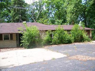 29W700 Lake St., Elgin, IL 60120