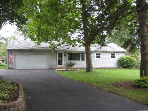 3 Woodview Ln., Algonquin, IL 60102