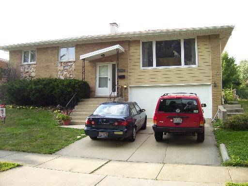 6509 W Forestview Dr., Oak Forest, IL 60452