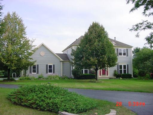 4273 Fairfax Dr., Crystal Lake, IL 60014