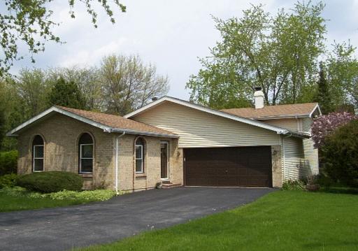 6239 Bentley Ave., Willowbrook, IL 60527