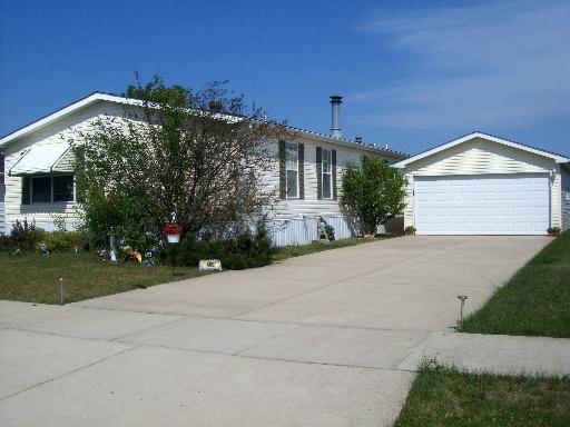 409 Hyacinth Ln., Matteson, IL 60443