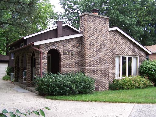 4724 Belmont Rd., Downers Grove, IL 60515