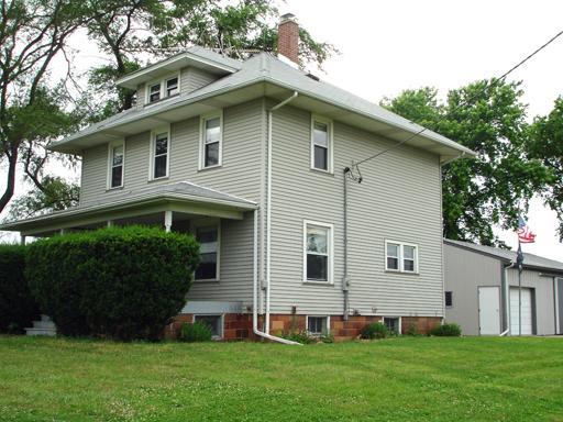 9335 Suydam Rd., Leland, IL 60531