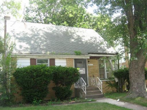1633 Shirley Dr., Calumet City, IL 60409
