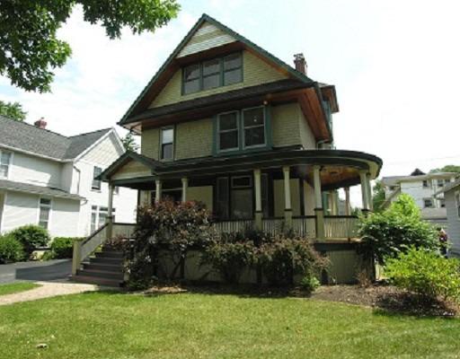 419 S Ashland Ave., La Grange, IL 60525