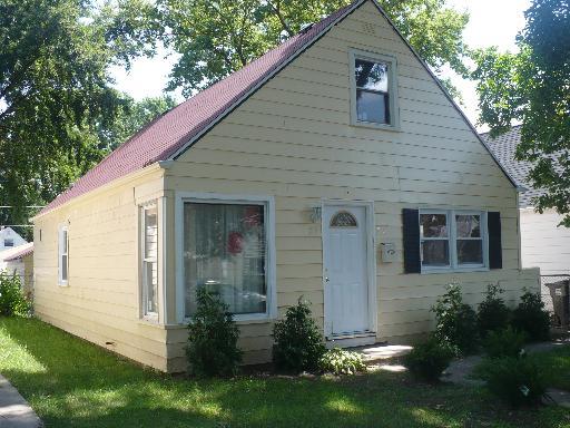 27 48th Ave., Bellwood, IL 60104