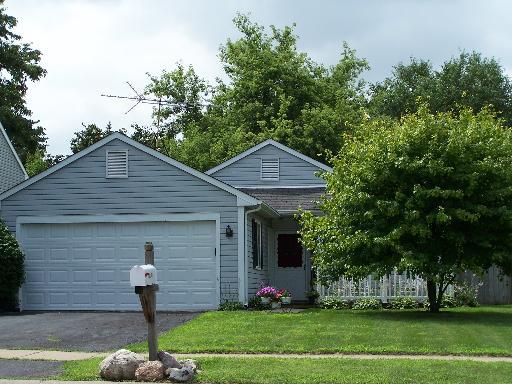 2461 Hedge Row Dr., Aurora, IL 60502