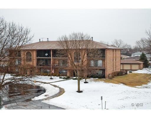 11114 Heritage Dr. #3C, Palos Hills, IL 60465