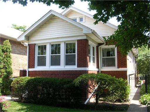 5019 N Central Park, Chicago, IL 60625