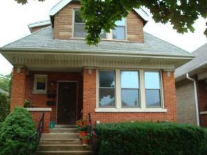 5841 W Wilson Ave., Chicago, IL 60630
