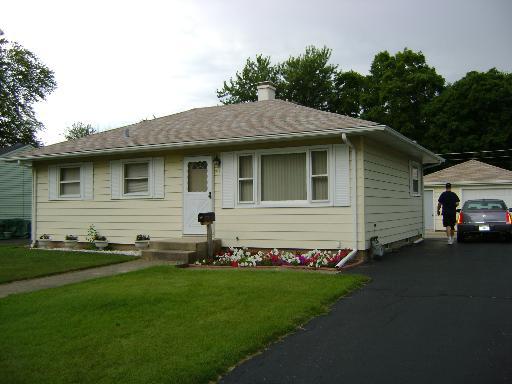 919 Barthelme Ave., Joliet, IL 60435