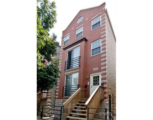 1637 W Beach Ave. #1, Chicago, IL 60622