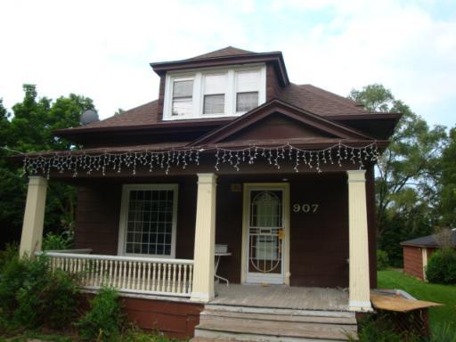 907 Richards St., Joliet, IL 60433