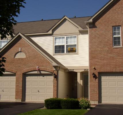 2927 Stonewater Dr., Naperville, IL 60564