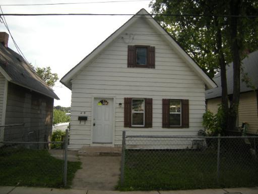 248 Michigan St., Elgin, IL 60120