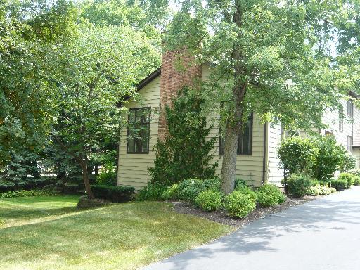 8 W Birchwood Rd., Hinsdale, IL 60521