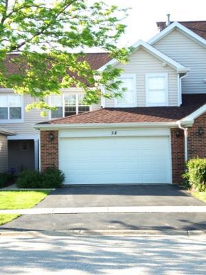 38 Whitman Dr., Schaumburg, IL 60173