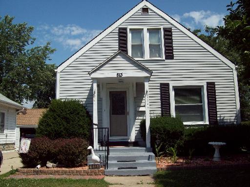 813 W Galena Blvd., Aurora, IL 60506