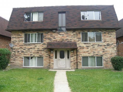 10118 Holly Ln. #GN, Des Plaines, IL 60016