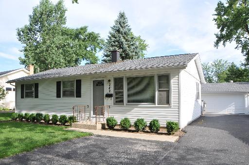 242 Highland Rd., Grayslake, IL 60030