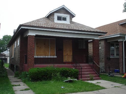 5616 S Mozart St., Chicago, IL 60629
