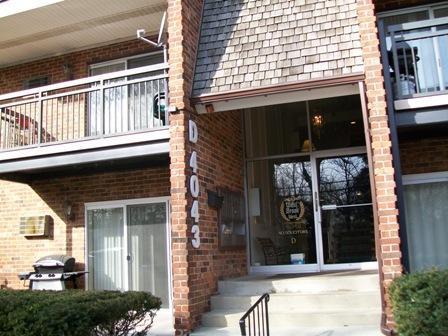 4043 Saratoga Ave. #D-214, Downers Grove, IL 60515