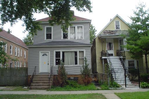 8717 S Saginaw Ave., Chicago, IL 60617