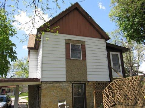 812 Vine St., Joliet, IL 60435