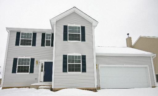 802 Singing Hills Dr., Volo, IL 60073