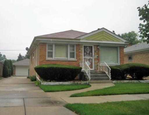 3120 Adams St., Bellwood, IL 60104