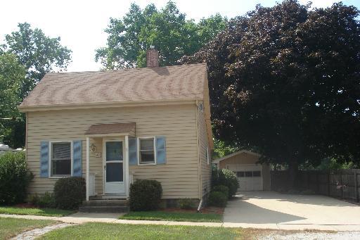 201 State St., Yorkville, IL 60560