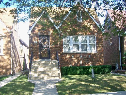 6417 S Tripp Ave., Chicago, IL 60629