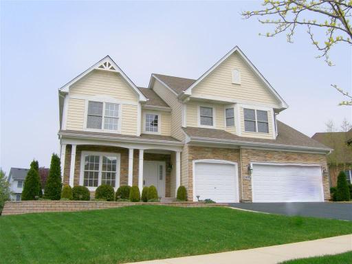 855 Columbia Cir., North Aurora, IL 60542