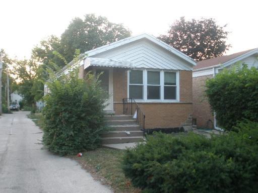 2012 Brown Ave., Evanston, IL 60201