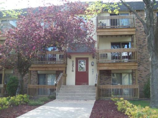 22516 Jackson Ct. #5D, Richton Park, IL 60471