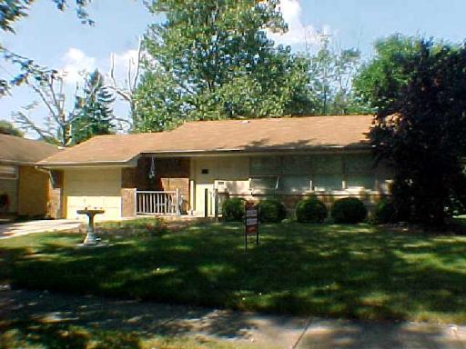 1234 Oakmont Ave., Flossmoor, IL 60422