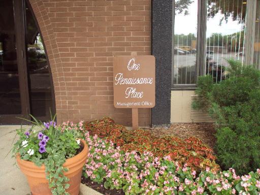 1 Renaissance Pl. #900, Palatine, IL 60067