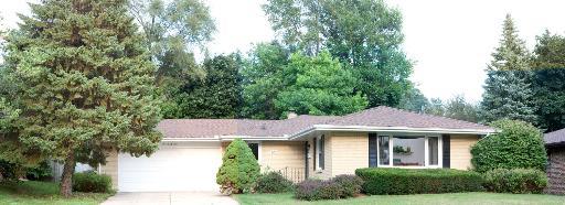 524 Emerson Dr., Rockford, IL 61108