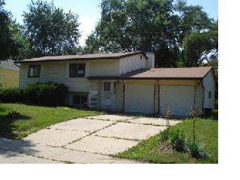 924 Yorkshire Ln., Crystal Lake, IL 60014